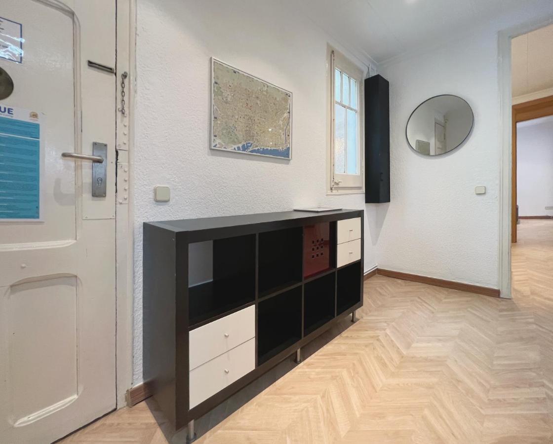 Stay U-Nique Apartments Calabria Barcelona Zewnętrze zdjęcie